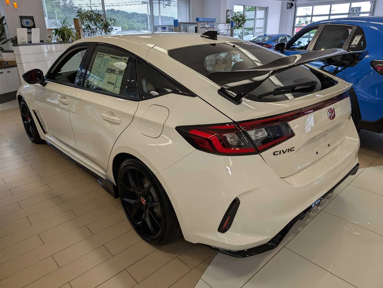 New 2026 Championship White Honda Type R image 9