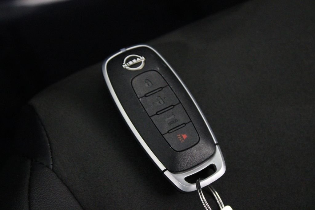 Used 2023 Green Nissan EMPOWER+ image 30