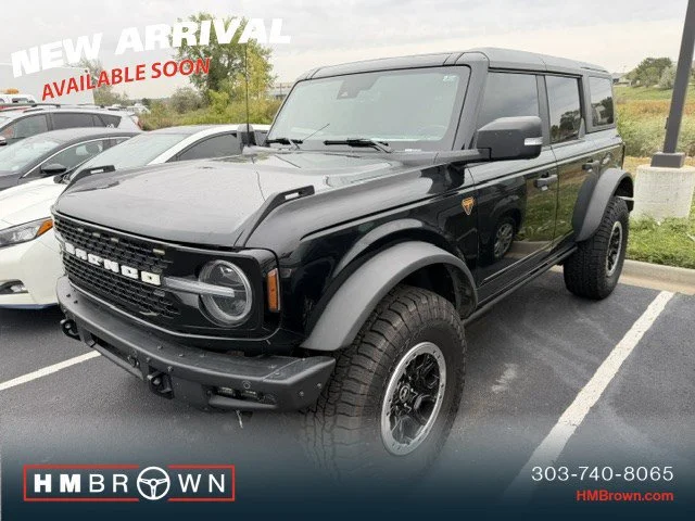 Used 2023 Shadow Black Ford Badlands image 2
