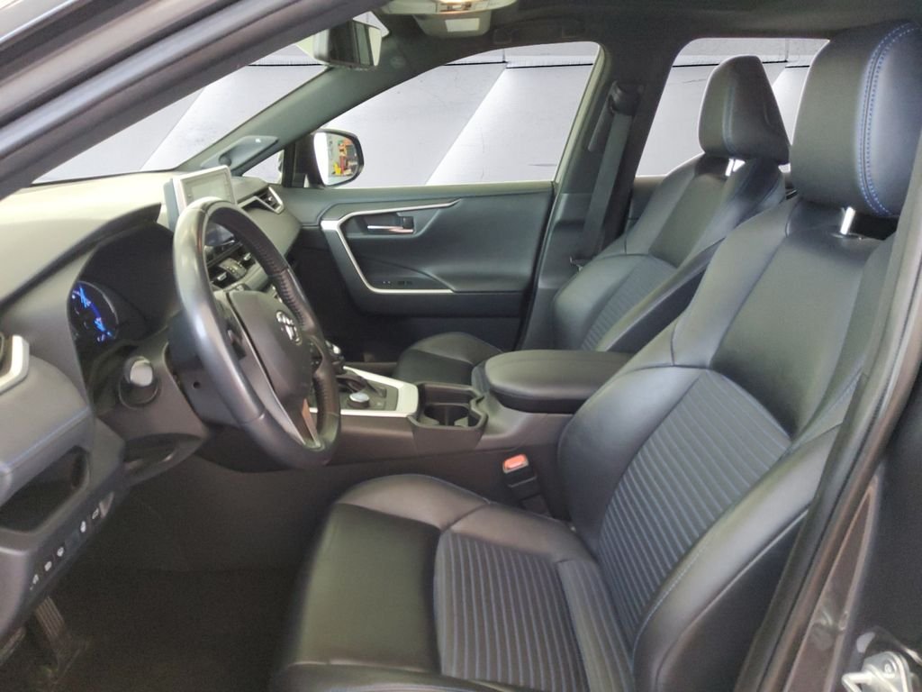 Used 2019 Gray Toyota XSE image 7