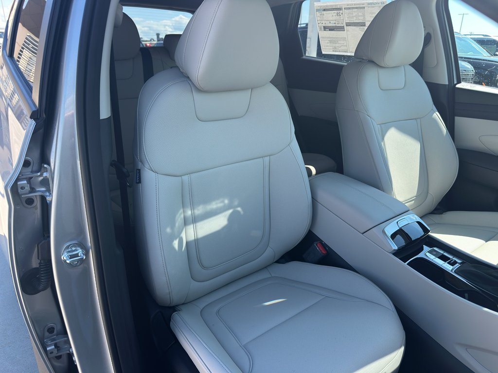 New 2026 Shimmering Silver Hyundai SEL Plus image 30