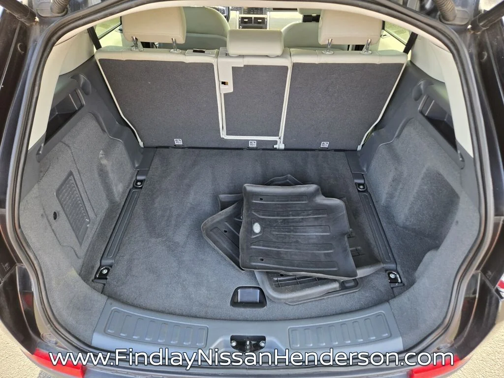 Used 2019  Land Rover HSE image 15