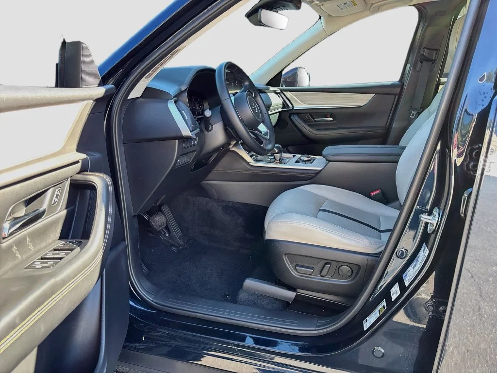 Certified Used 2024 Crystal Blue Mazda Preferred image 21