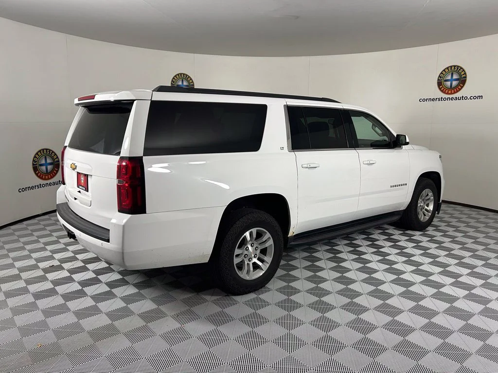 Used 2017 White Chevrolet LT image 19
