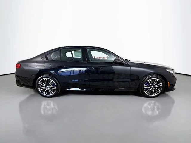 Used 2026 Black BMW 530i xDrive image 8