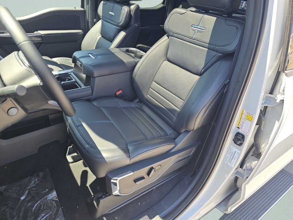 New 2026 Avalanche Ford Platinum image 6