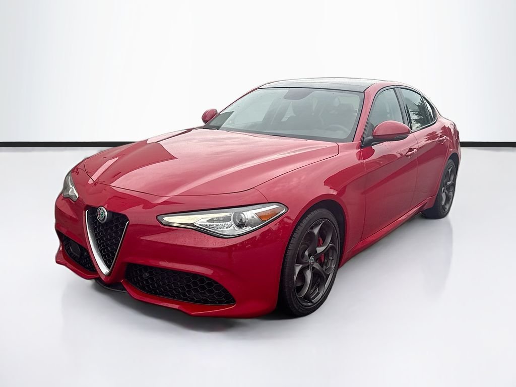 2017 Alfa Romeo Giulia's photo