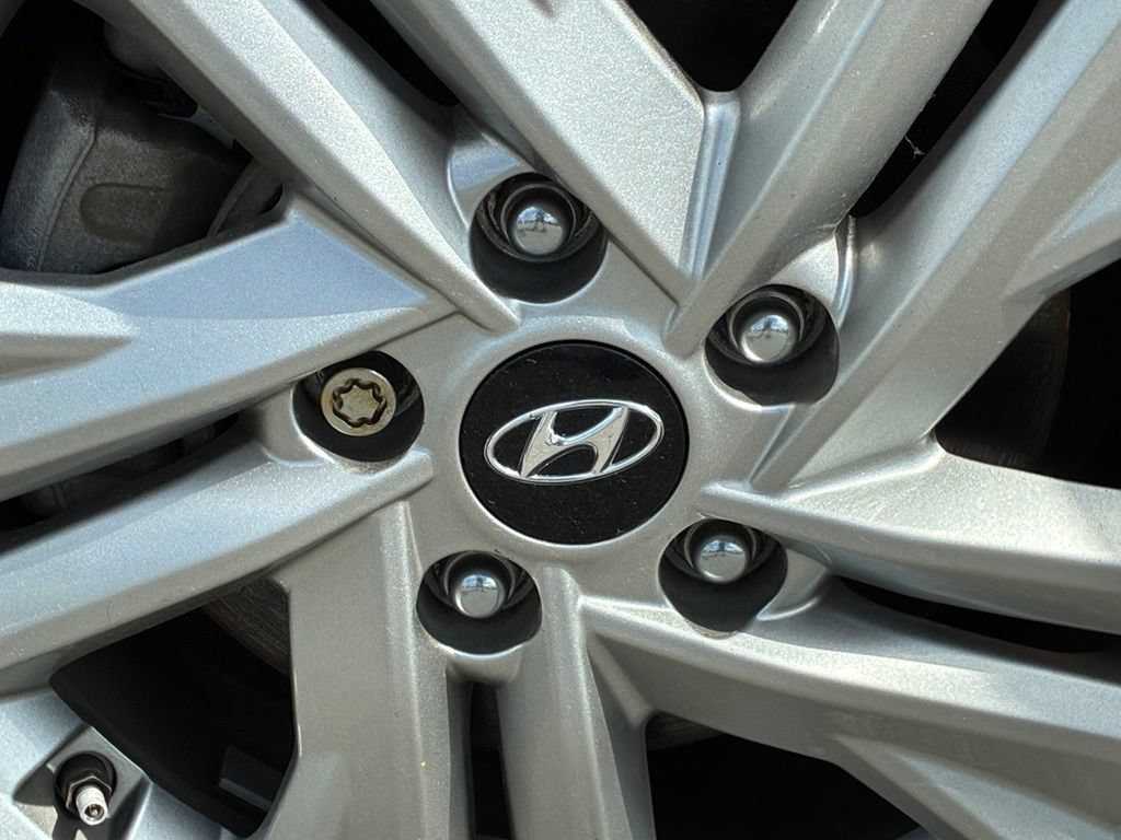 2020 Hyundai Elantra Value Edition - Photo 36