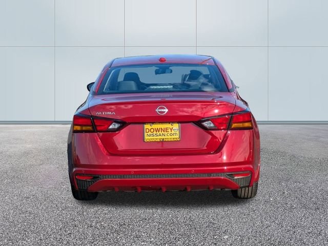 2025 Nissan Altima SV - Photo 6