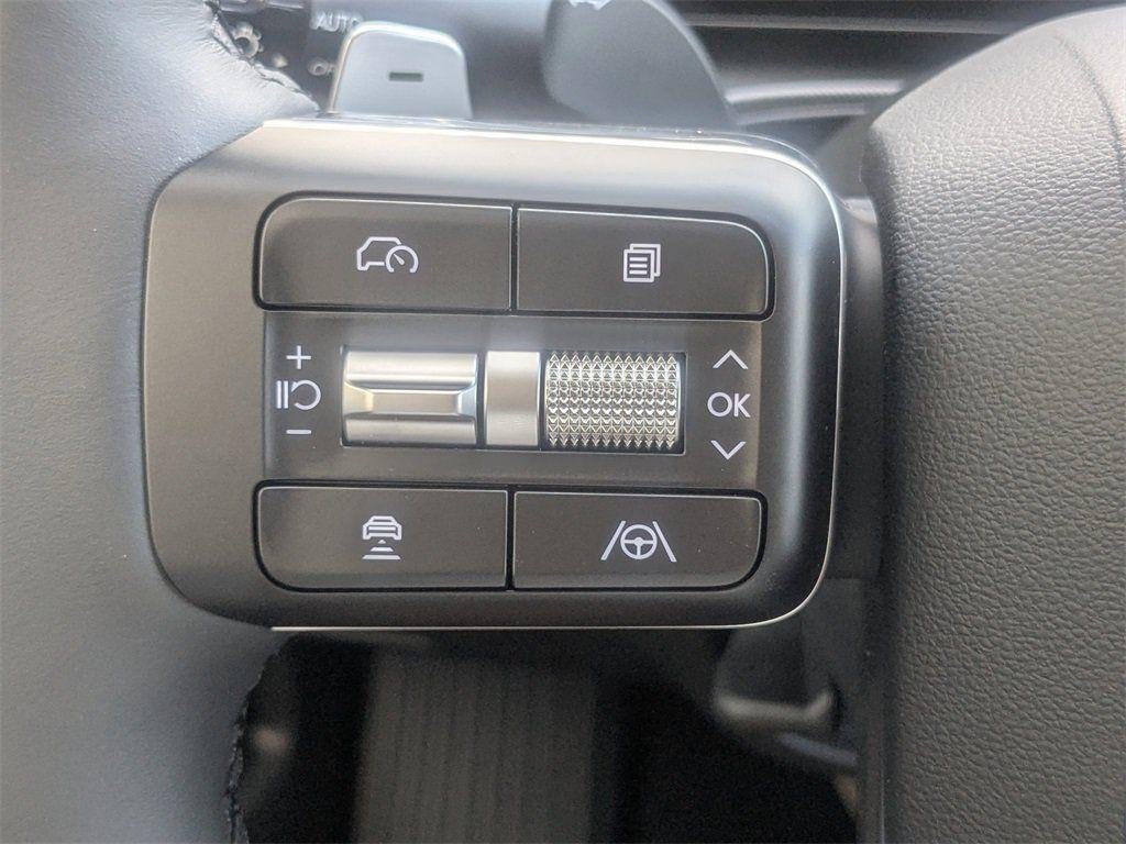 New 2026 Black Hyundai SE FWD image 25