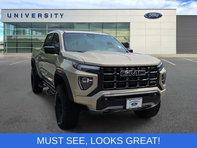 2023 GMC Canyon AT4