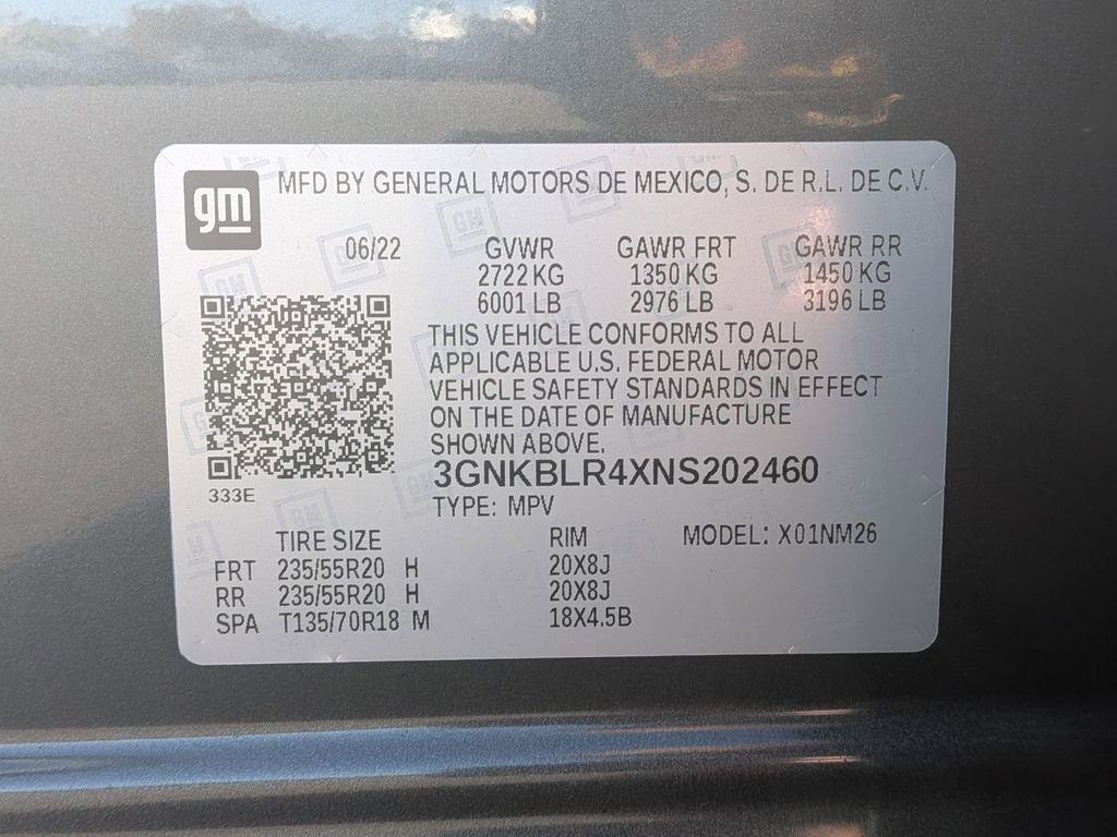 Used 2022 Iron Gray Metallic Chevrolet Premier image 27
