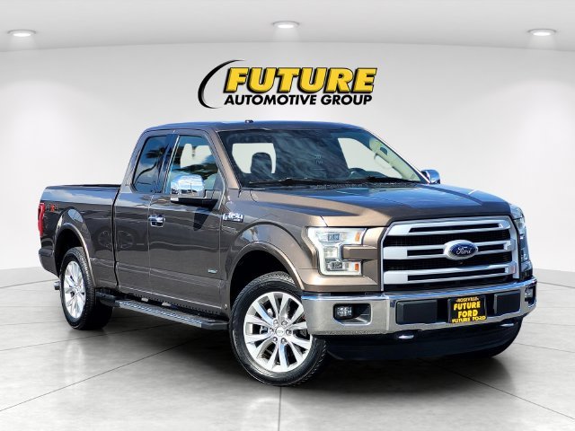 Used 2015  Ford Lariat image 1