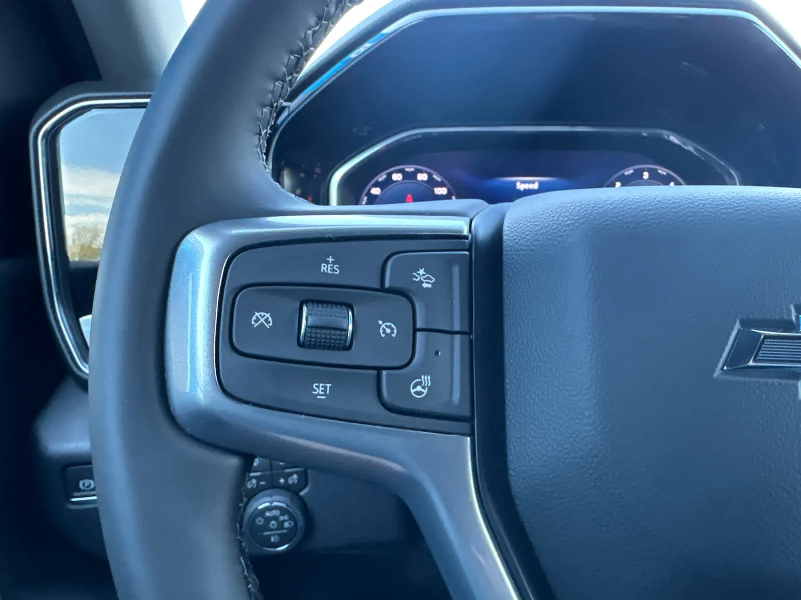New 2026 Sterling Gray Metallic Chevrolet LT image 21