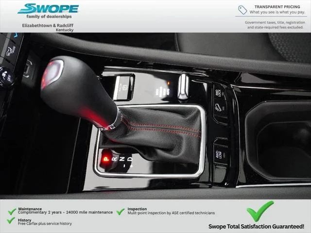 New 2026 Bright White Clear-Coat Exterior Paint Jeep Trailhawk image 24