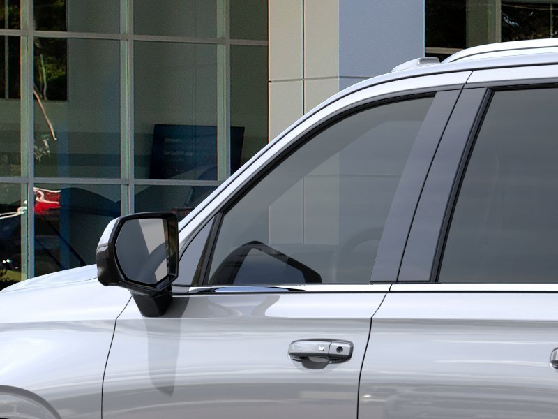 2026 Chevrolet Suburban LT - Photo 12