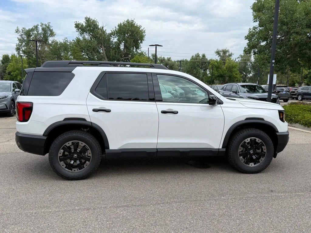 New 2026 Platinum White Pearl Honda TrailSport Elite image 4