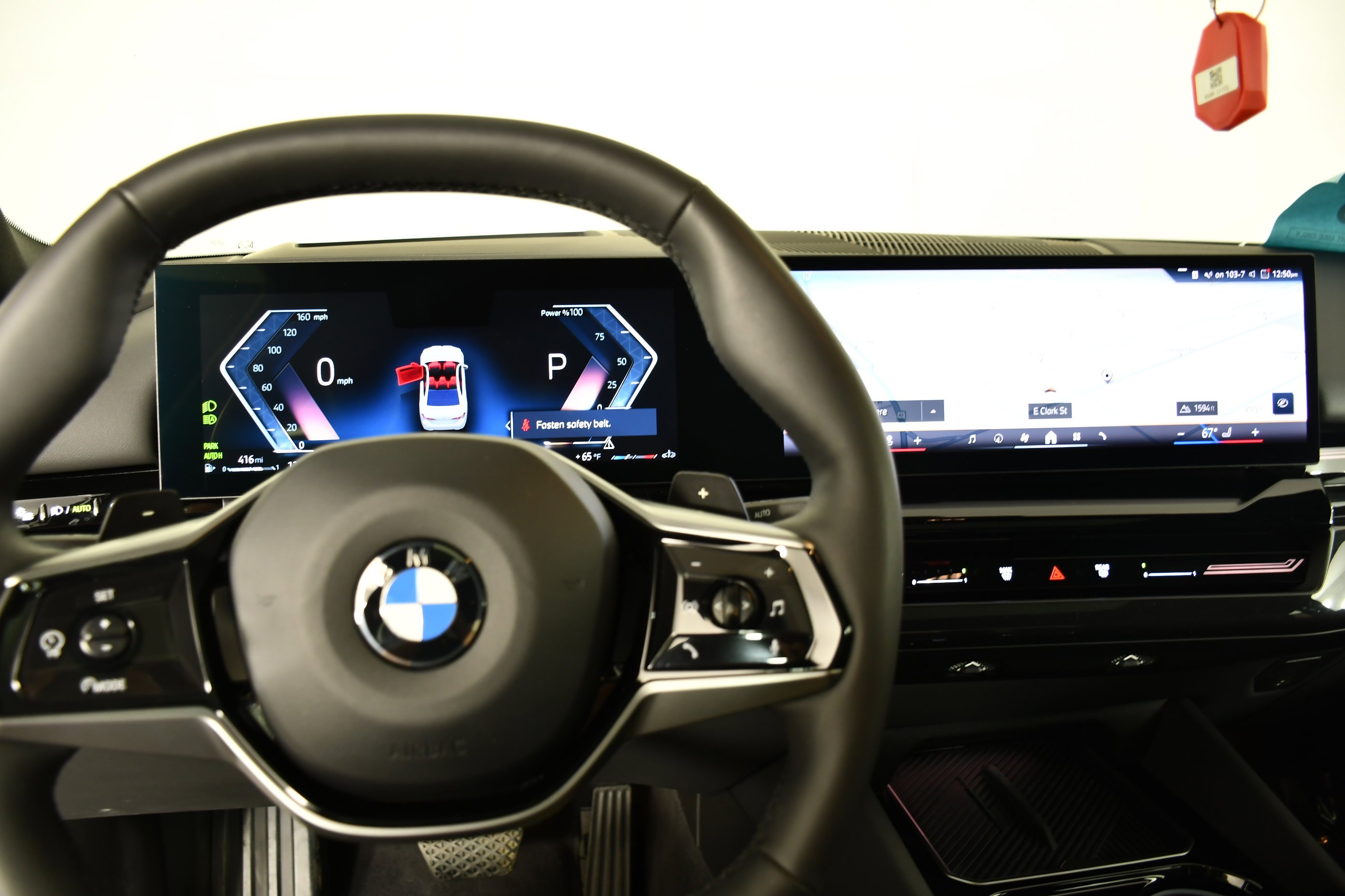 2025 BMW 5 Series 530i - Photo 16