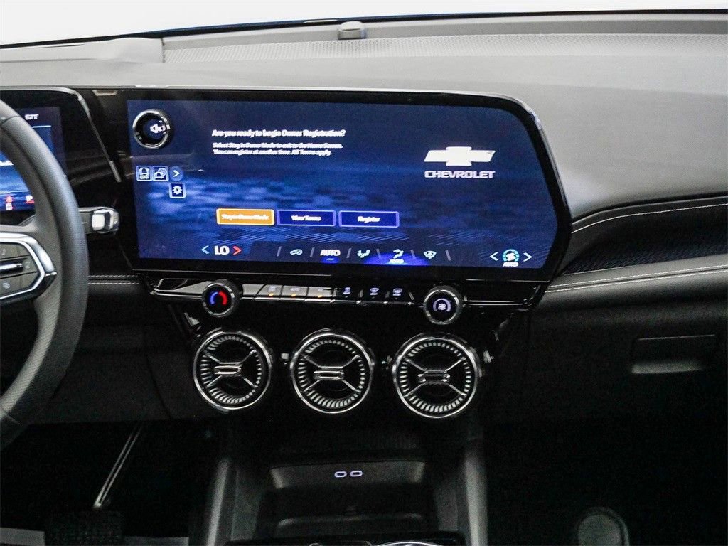 2026 Chevrolet Blazer EV LT - Photo 17