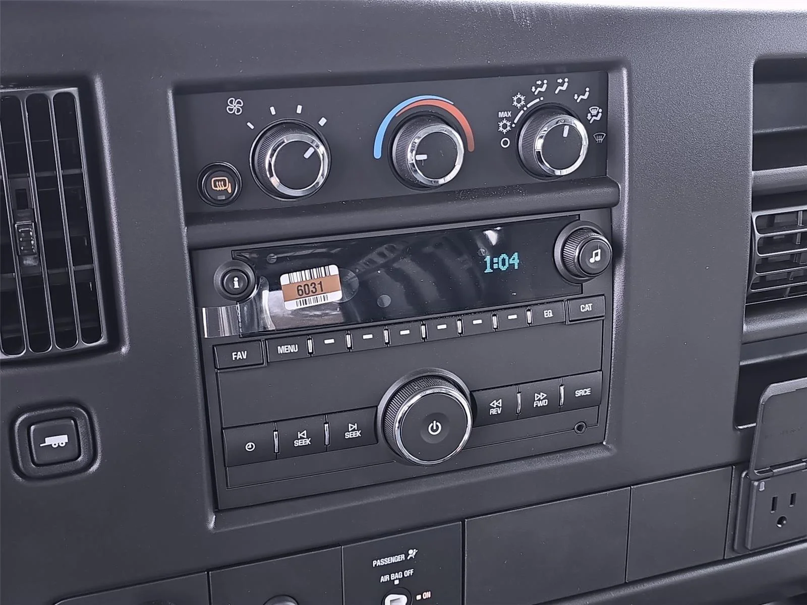 2026 Chevrolet Express Cargo Work Van - Photo 13