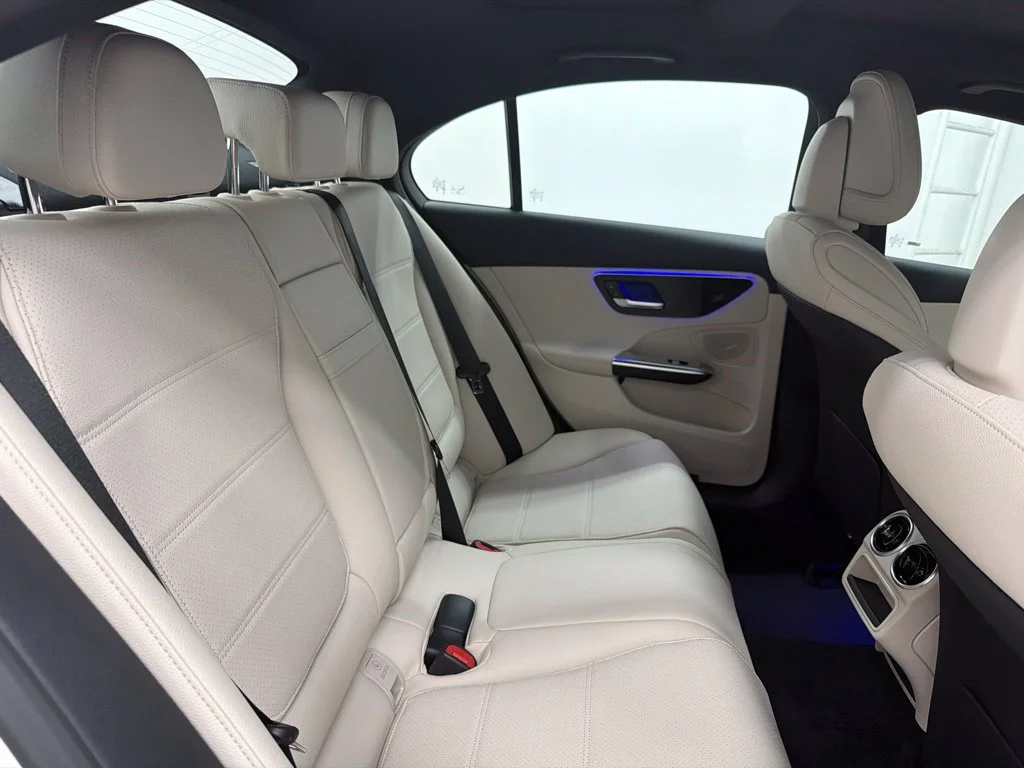 New 2027 White Mercedes-Benz C 300 image 28
