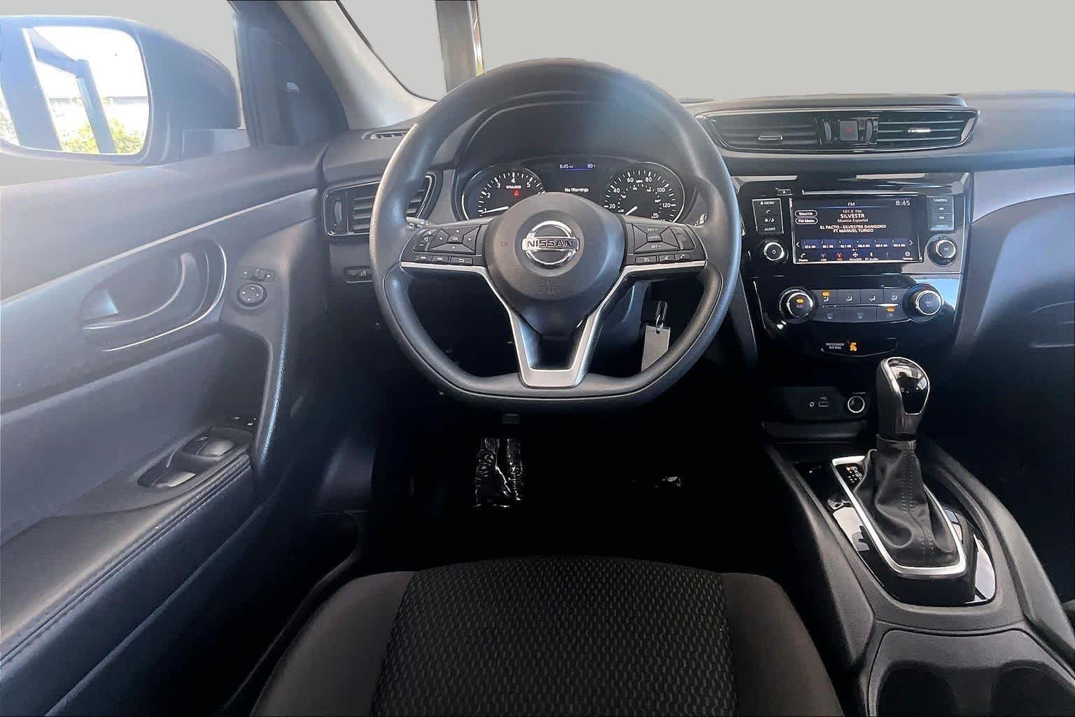 Certified Used 2022 Gun Metallic Nissan S image 6