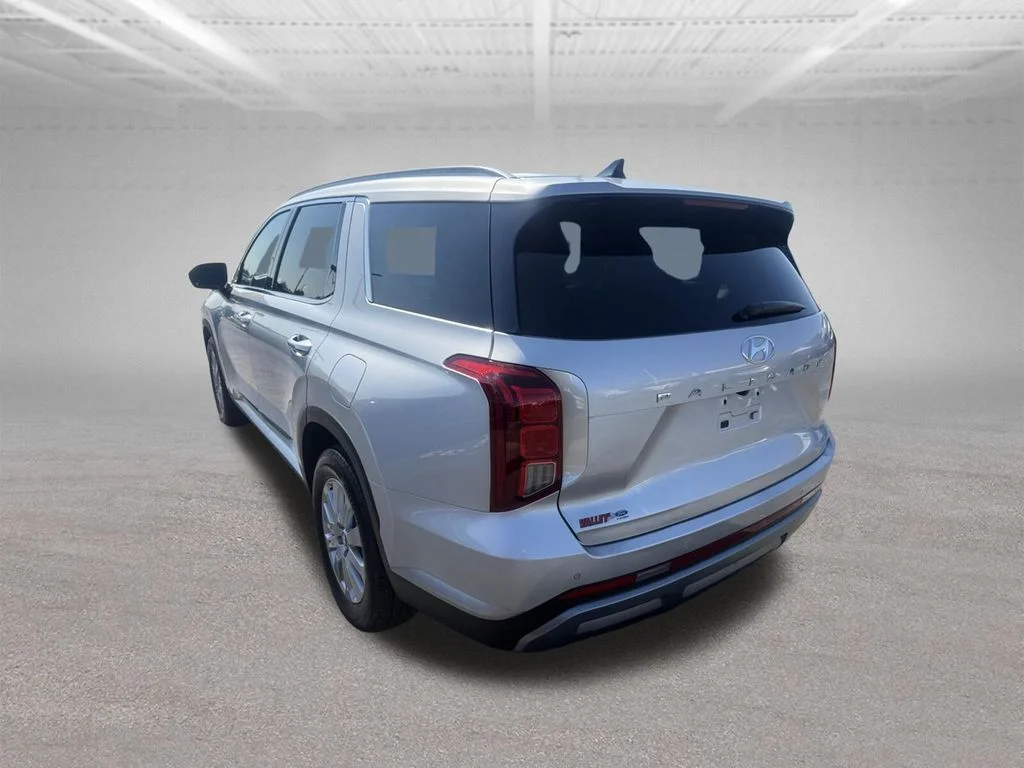 Certified Used 2025 Silver Hyundai SEL image 6