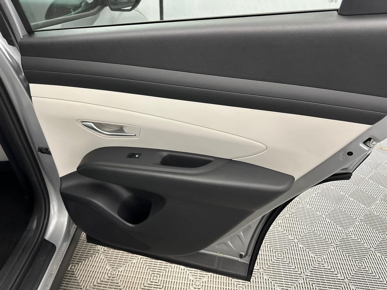 New 2026 Shimmering Silver Hyundai SEL FWD image 15