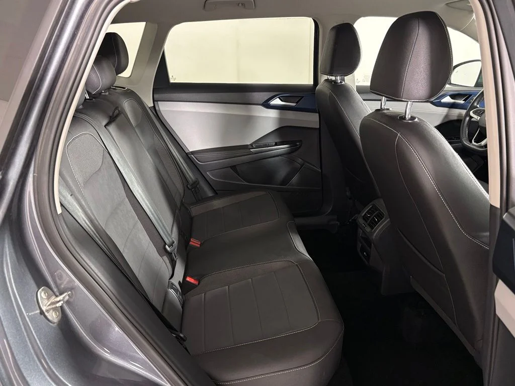 Used 2024 Gray Volkswagen 1.5T SE image 44