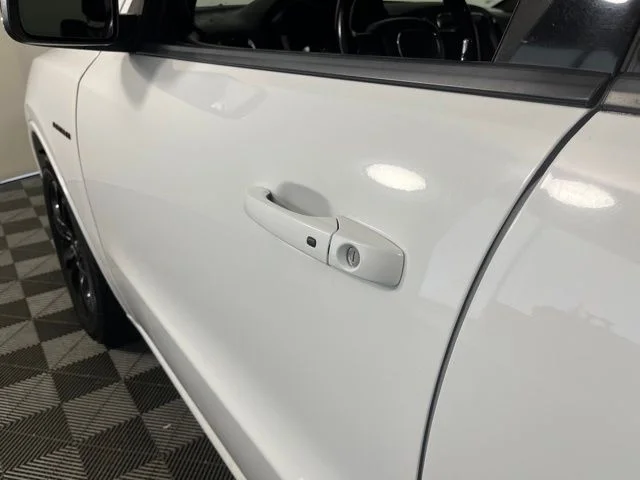 Used 2020 White/off-white Dodge R/T image 13