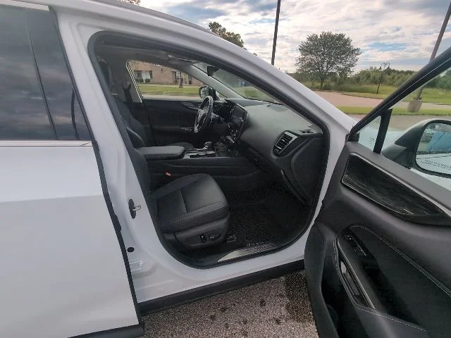 Certified Used 2026 Ultra White Lexus 350 Premium image 3