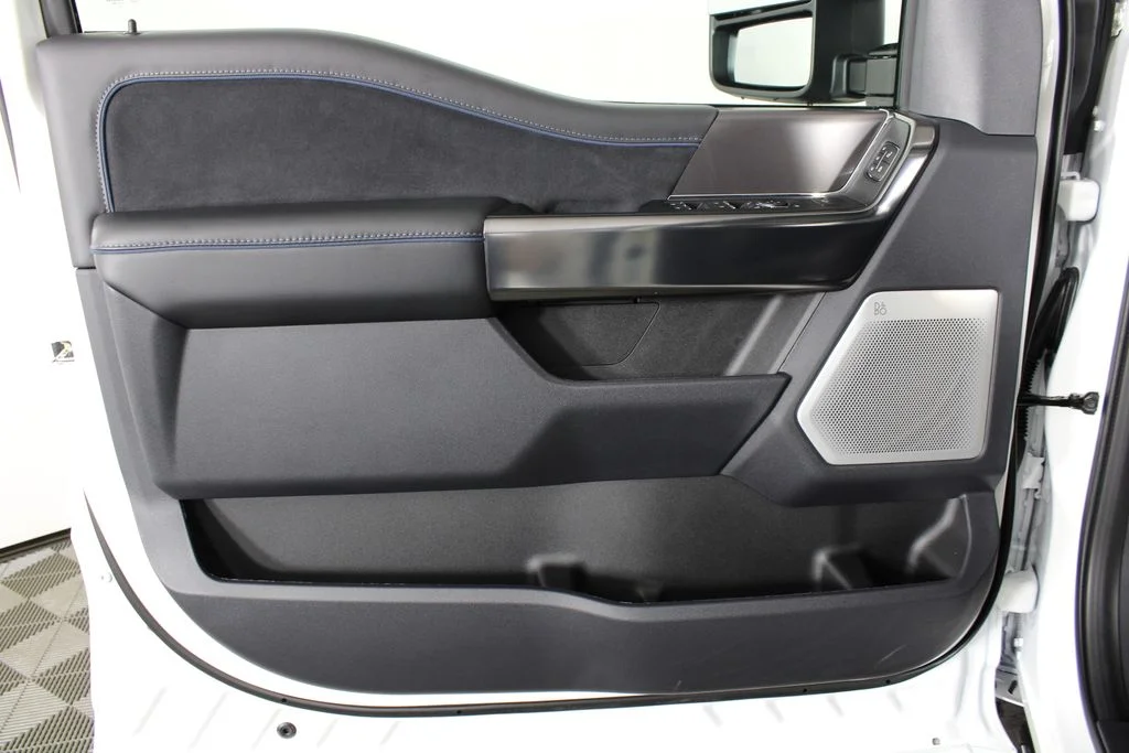 New 2026 White Ford Platinum image 10