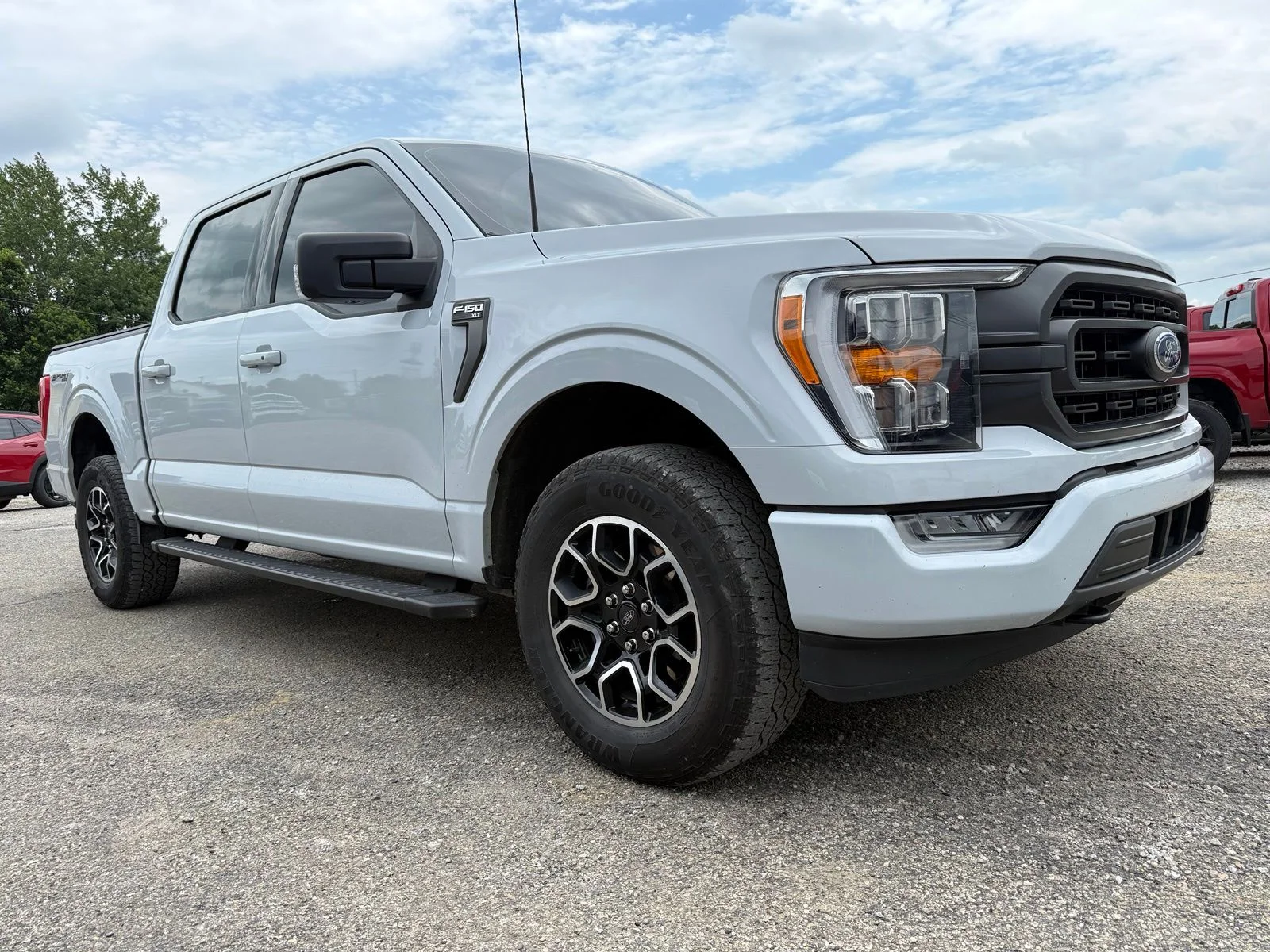 Used 2022 White Ford XLT image 8