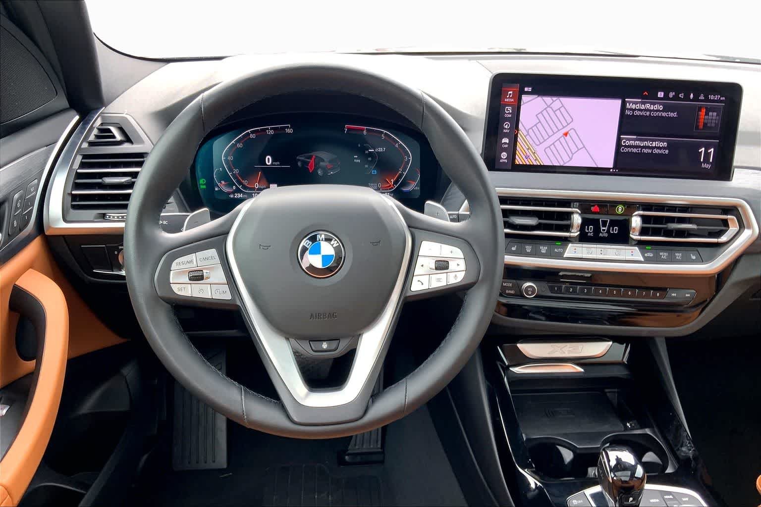 Used 2023 Dark Graphite Metallic BMW sDrive30i image 5