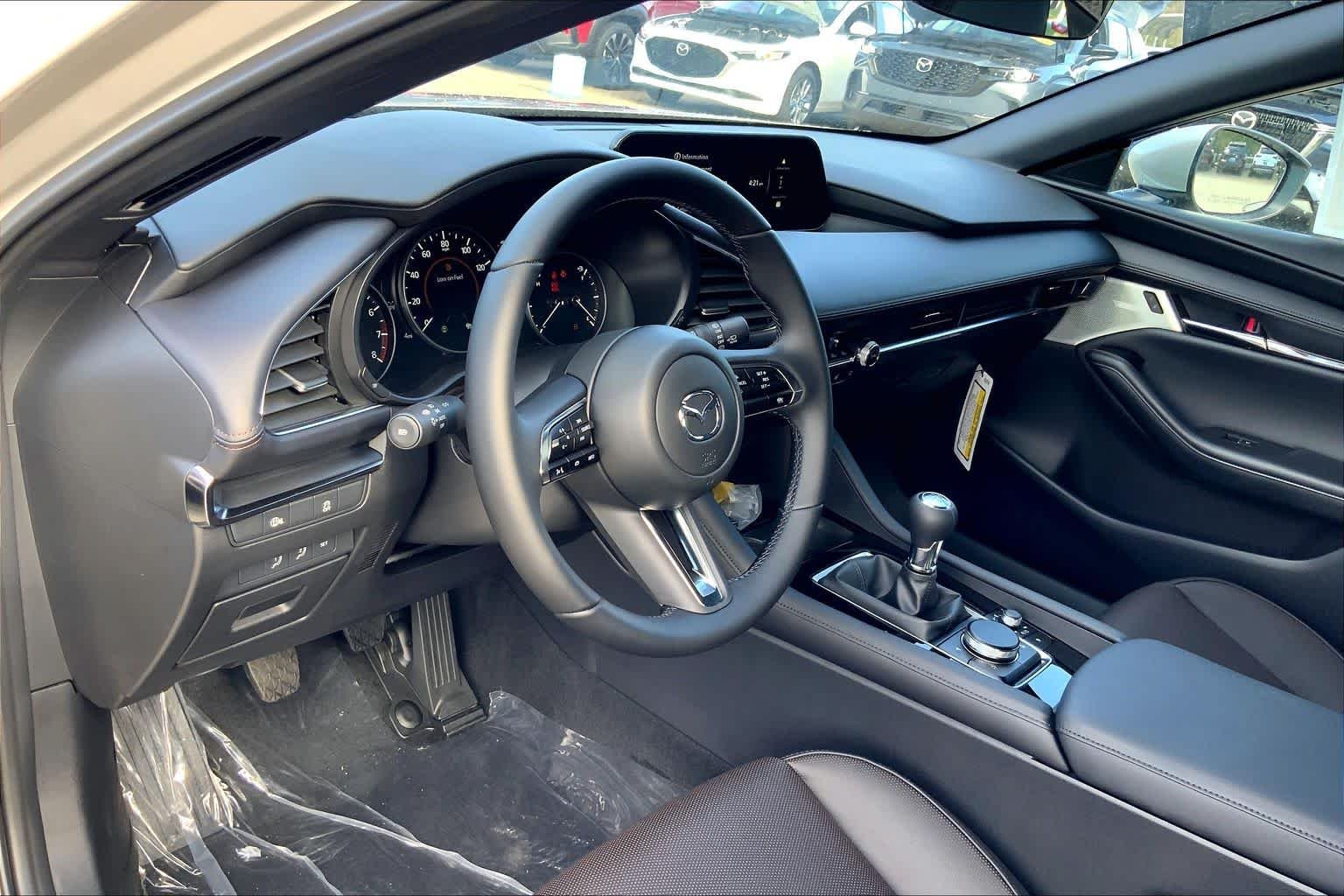 New 2026 Platinum Quartz Metallic Mazda 2.5 S Premium image 8
