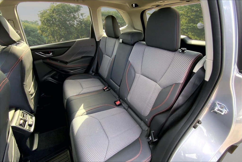 Used 2024 Silver Subaru Sport image 22