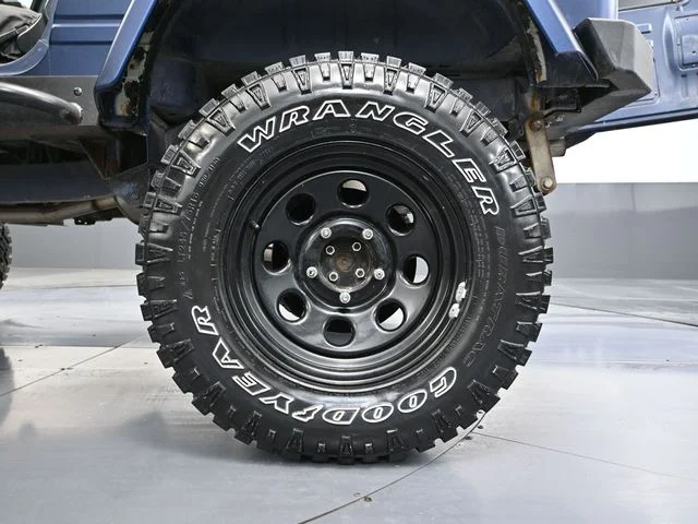 Used 1987 Blue Suzuki JA image 11