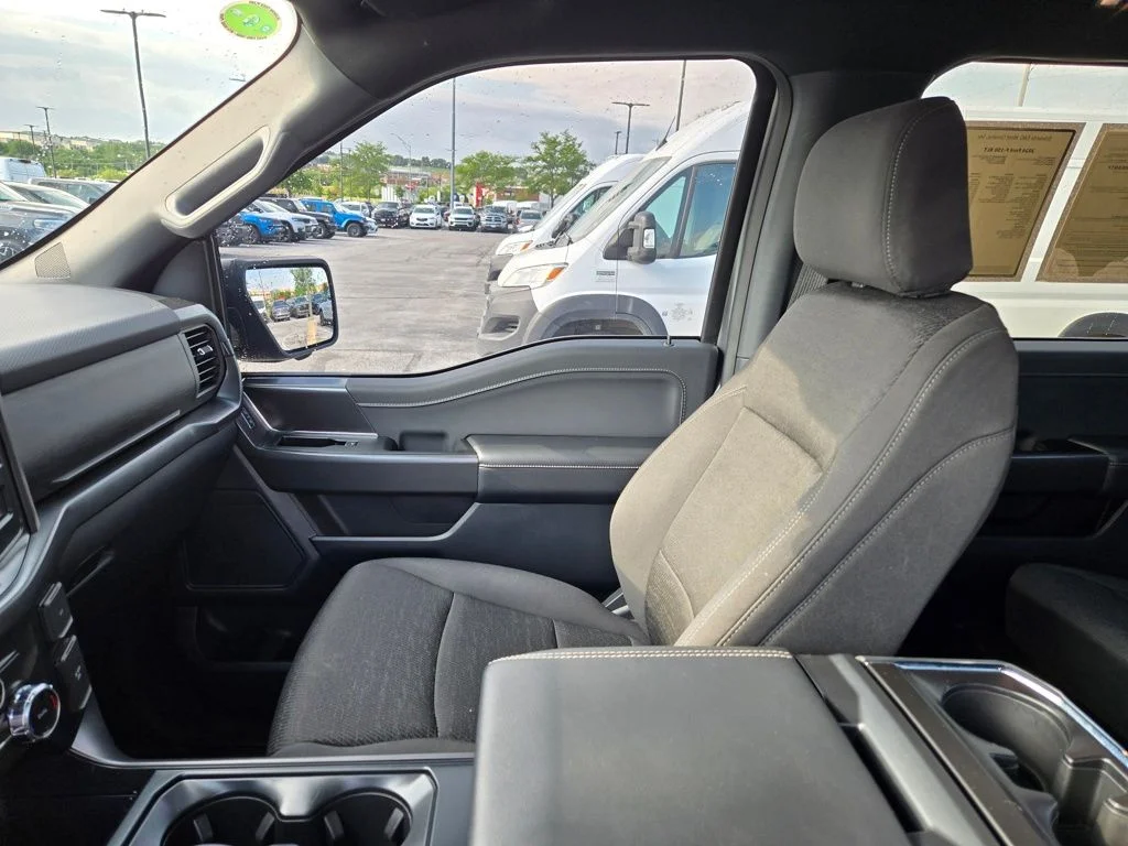 Used 2024 Gray Ford XLT image 26