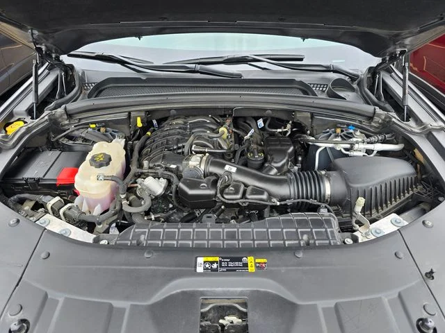 Used 2025 Gray Jeep Overland image 31
