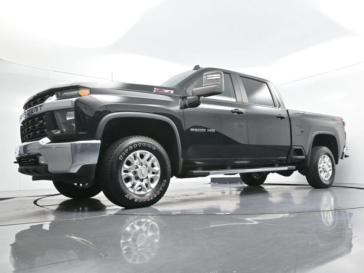 Used 2020 BLACK Chevrolet LT image 46
