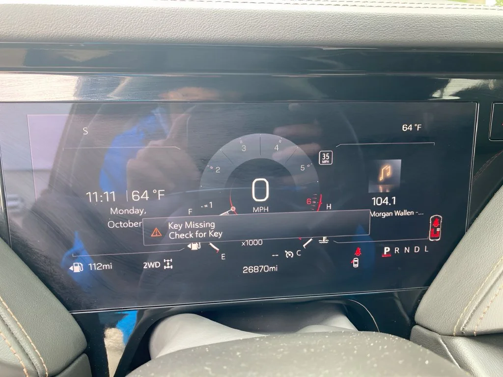 Used 2025 Onyx Black GMC AT4 image 24