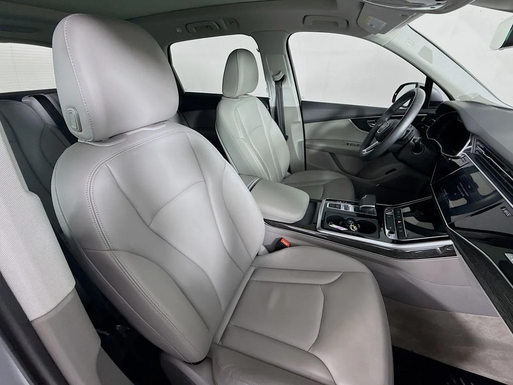 Used 2021 Florett Silver Metallic Audi 45 Premium Plus image 27