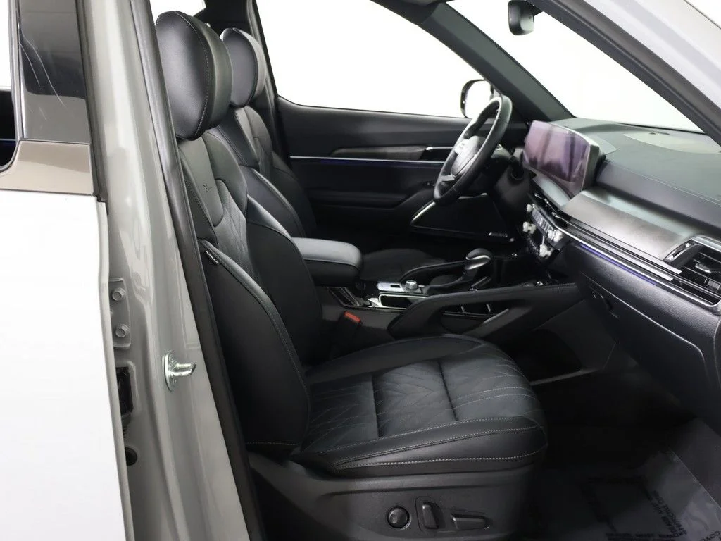 Used 2024 Gray Kia SX X-Line image 38