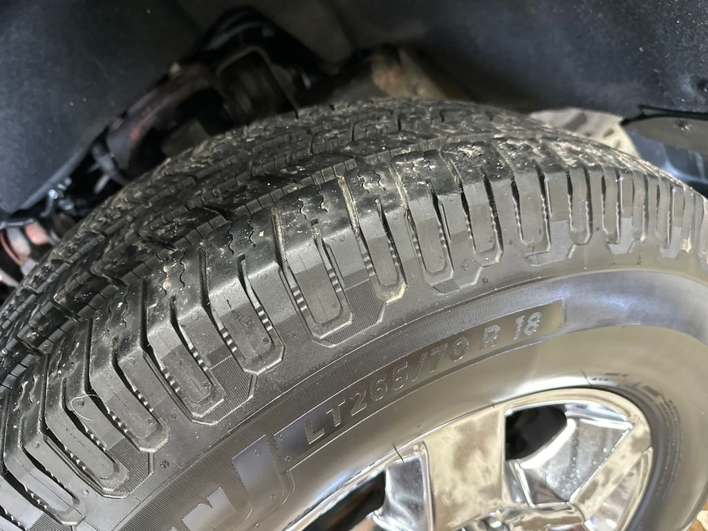Used 2017 Black GMC Denali image 12