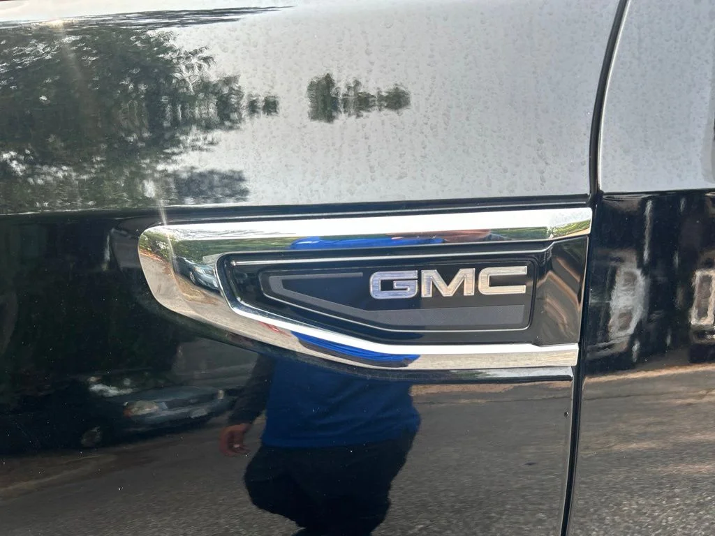 Used 2024 Black GMC SLT image 12