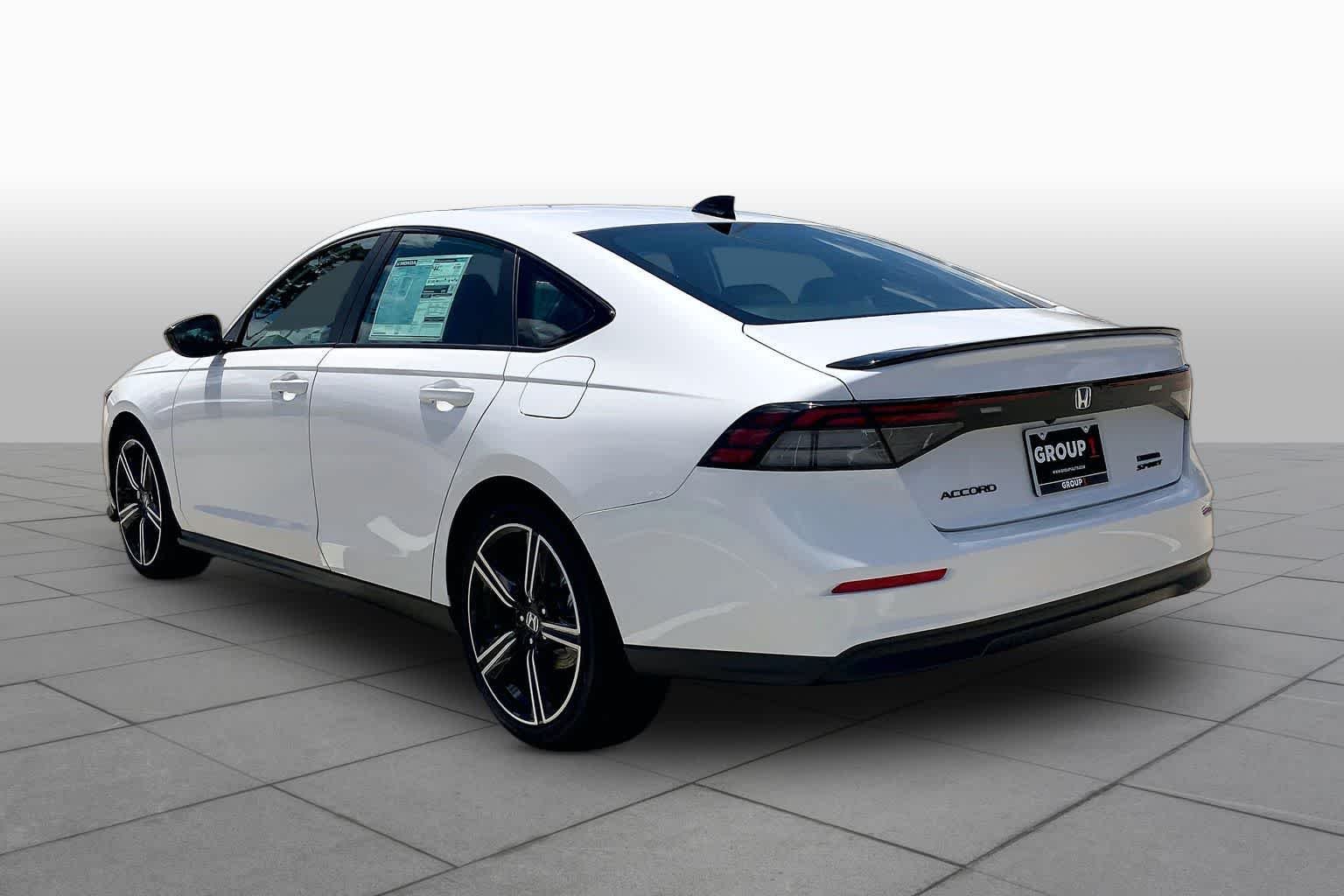 New 2026 Platinum White Pearl Honda Sport Hybrid image 11