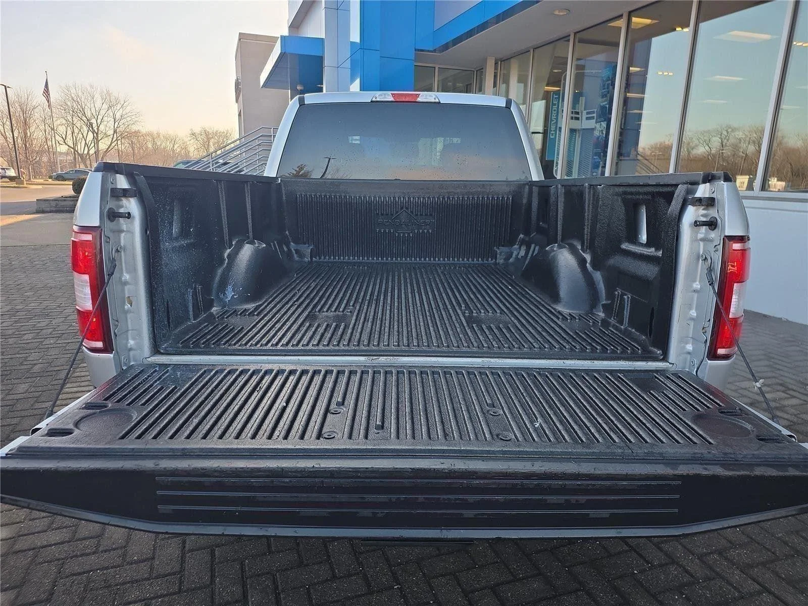 Used 2018 Ingot Silver Metallic Ford XLT image 28