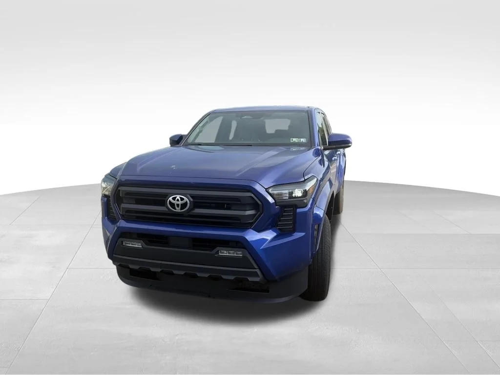 Used 2025 Blue Toyota SR5 image 2