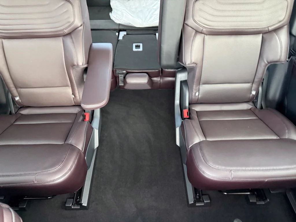 New 2026 Space Silver Metallic Ford Platinum® image 37