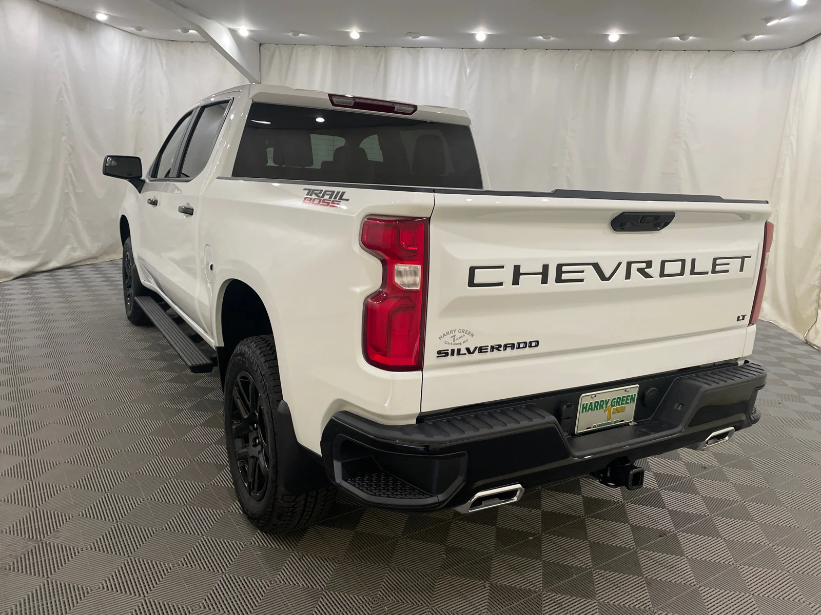 New 2026 Summit White Chevrolet LT Trail Boss image 8
